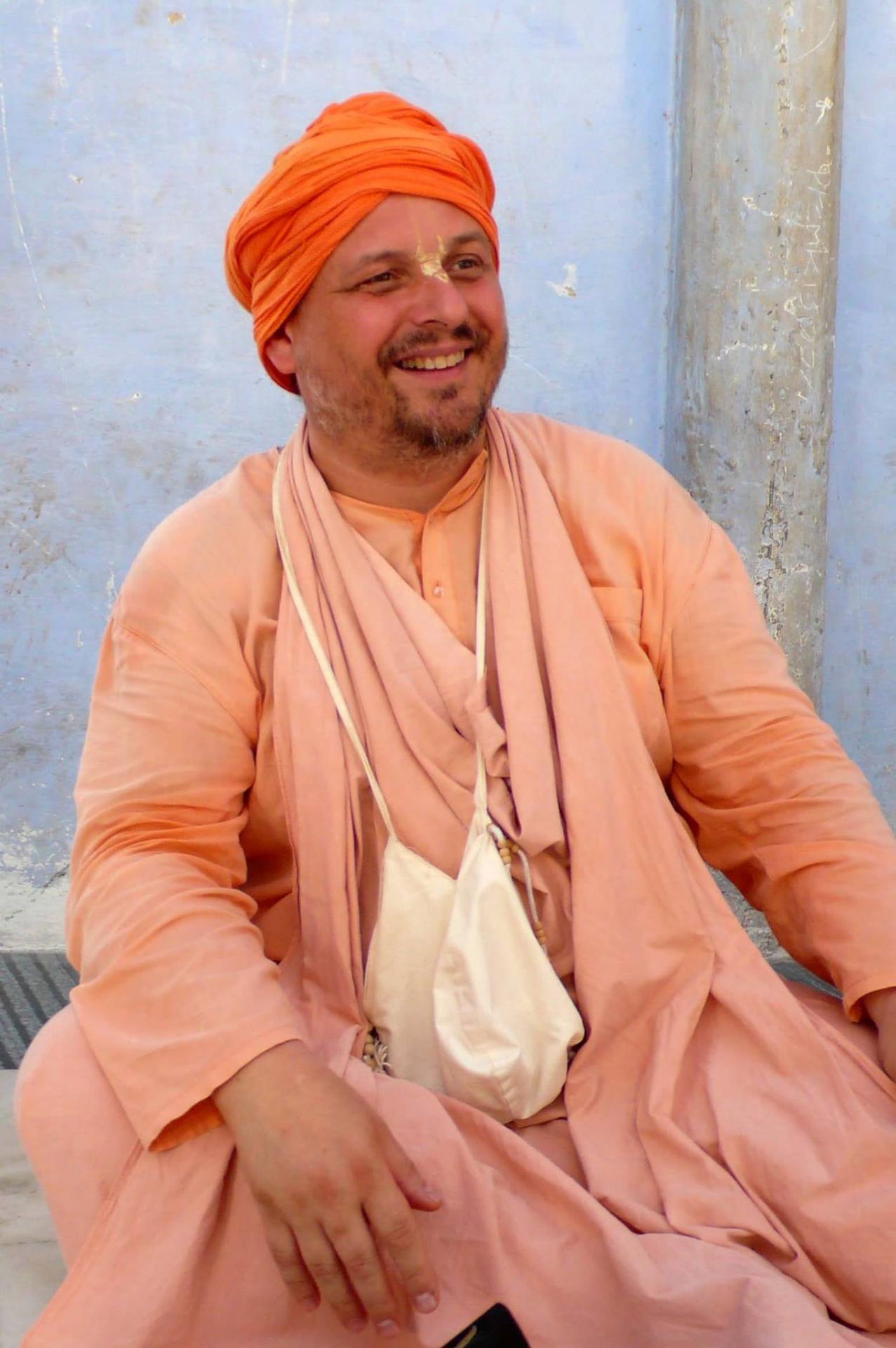 Srila Bhakti Swarupa Damodar Maharaja